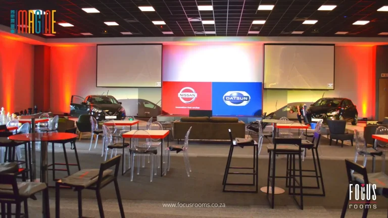 Car-show-front-Universe-Focus-Rooms (1)